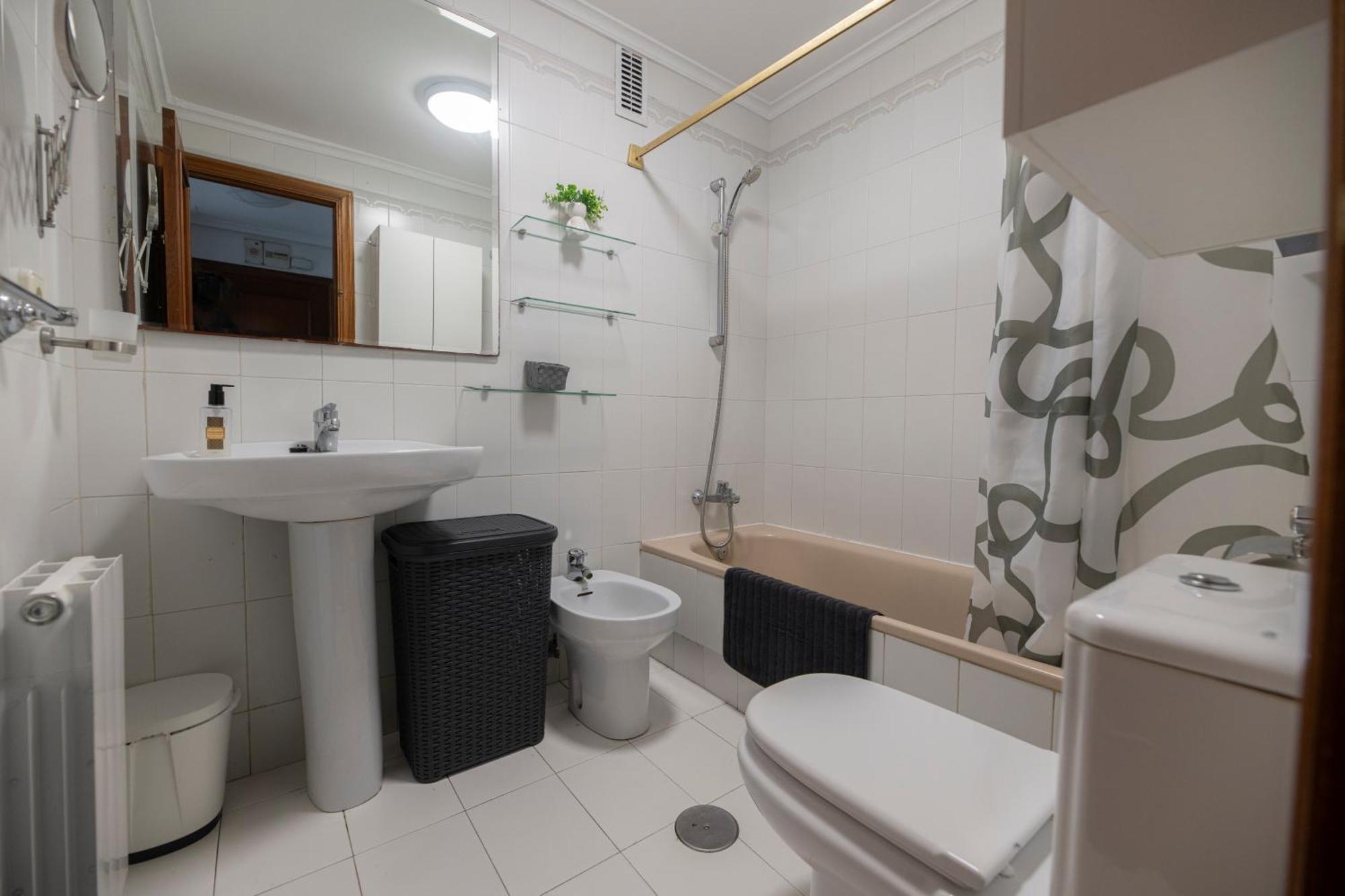 Piso Acogedor En El Sardinero Apartment Santander Ngoại thất bức ảnh